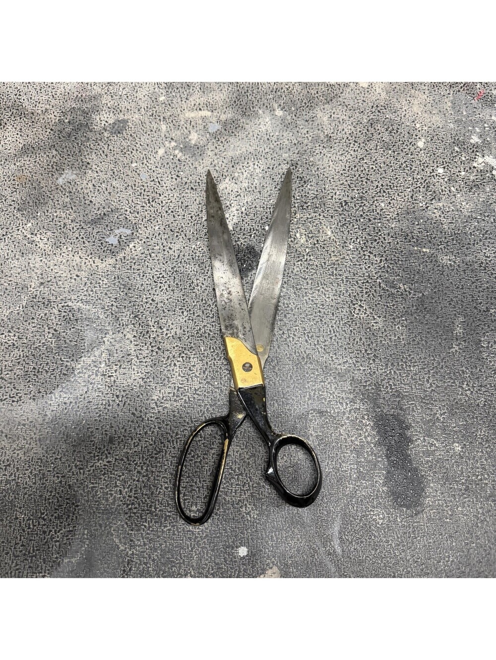 12" Heavy Duty Tailor Shears Professional Fabric Scissors Black Handle Used